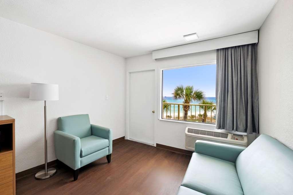Chateau Beachfront Hotel, A By The Sea Resort Panama City Beach Bilik gambar
